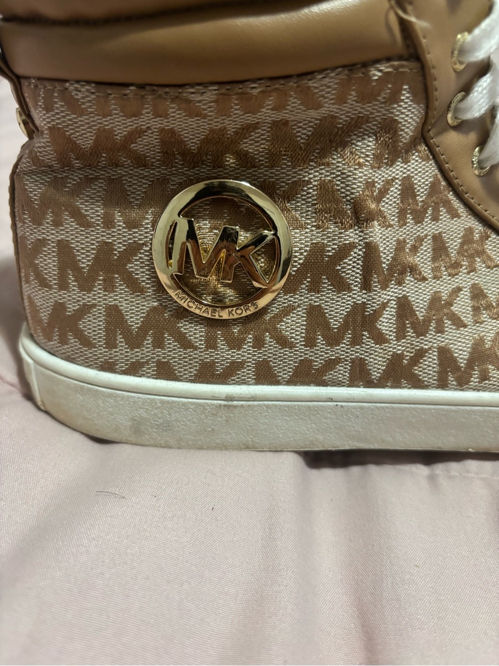 Michael Kors Tan High-Top Logo Sneakers with White Laces - Picture 5 of 8